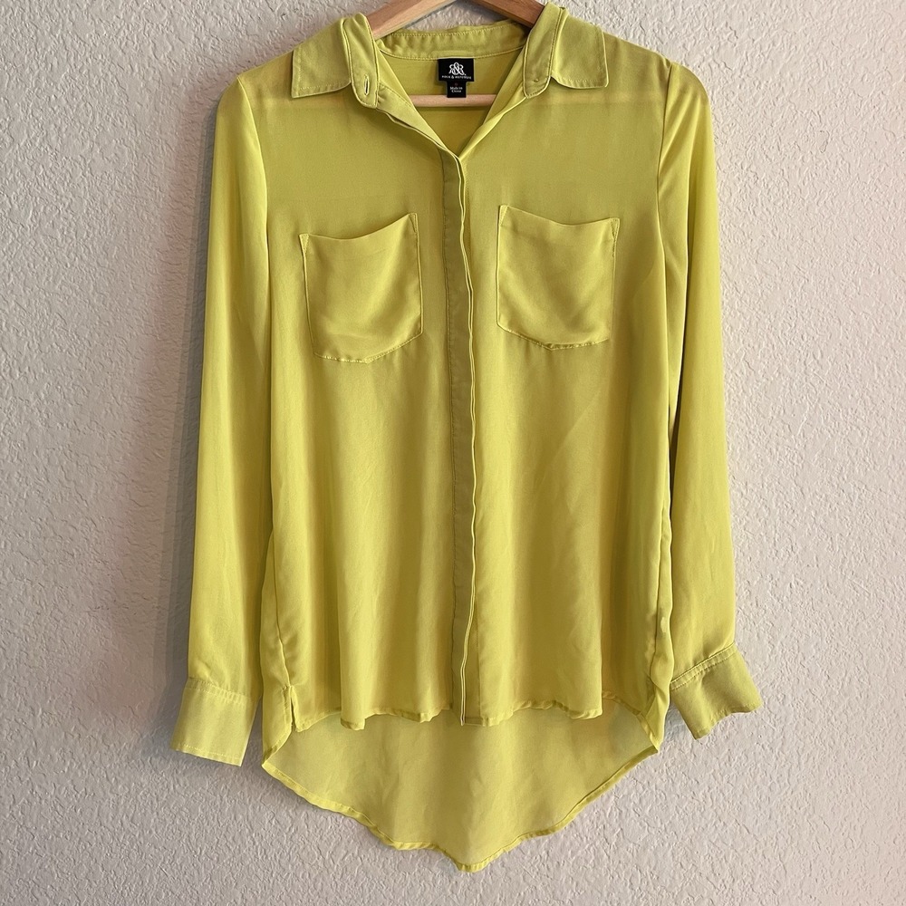 Rock and Republic Women's Sheer Blouse Size 6 Breathable Lightweight‎